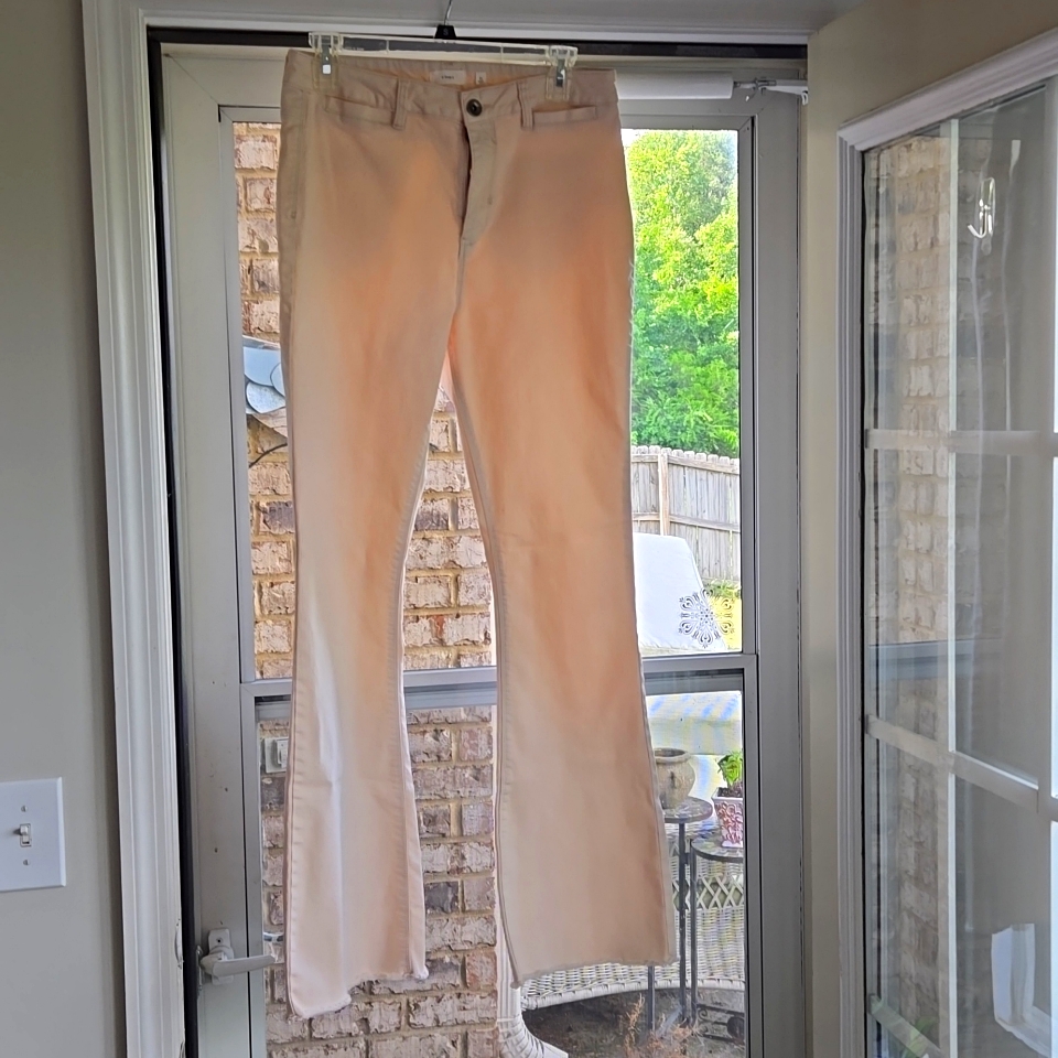 A Loves A Size 31 Pants